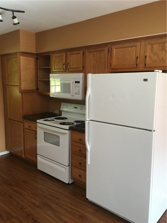 Trinity Place Triplex Units - Residential Income