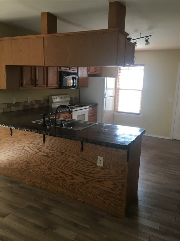 Trinity Place Triplex Units - Residential Income