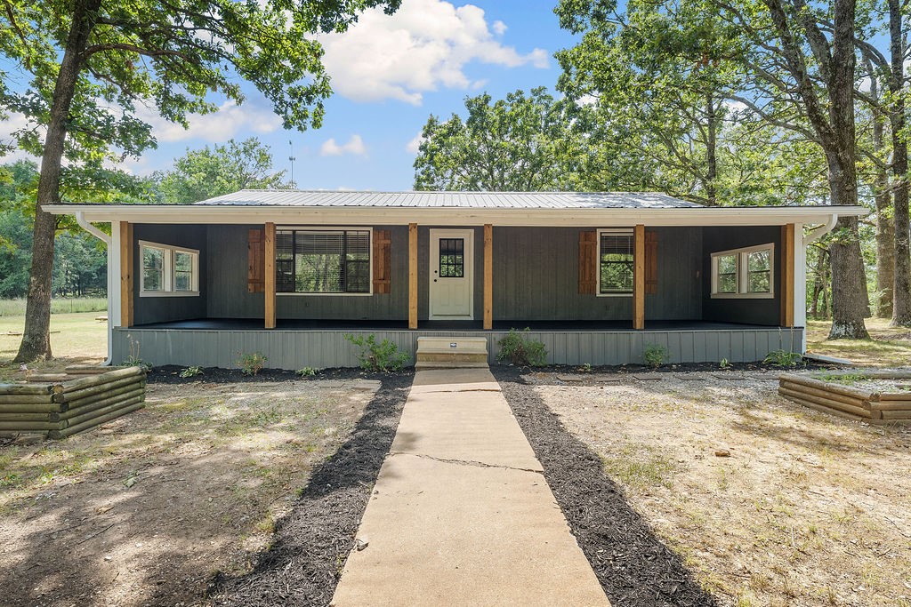 Enjoy the best of both worlds with this beautifully remodeled home in Elkinsātucked away in a private,
nature-filled setting, yet just minutes from town. This charming property features a durable metal roof,
luxury vinyl plank flooring, sleek granite countertops, and brand-new stainless steel appliances. Whether you're relaxing indoors or enjoying the quiet surroundings outside, this home offers comfort, style, and serenity. Move-in ready and perfectly situated for those seeking space and privacy without sacrificing convenience.