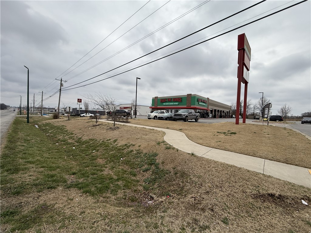 East Siloam Comm Sub Siloam Spgs - Land