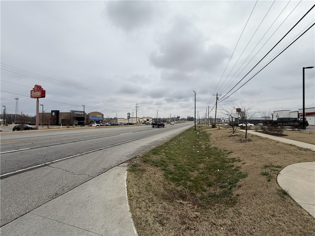 East Siloam Comm Sub Siloam Spgs - Land