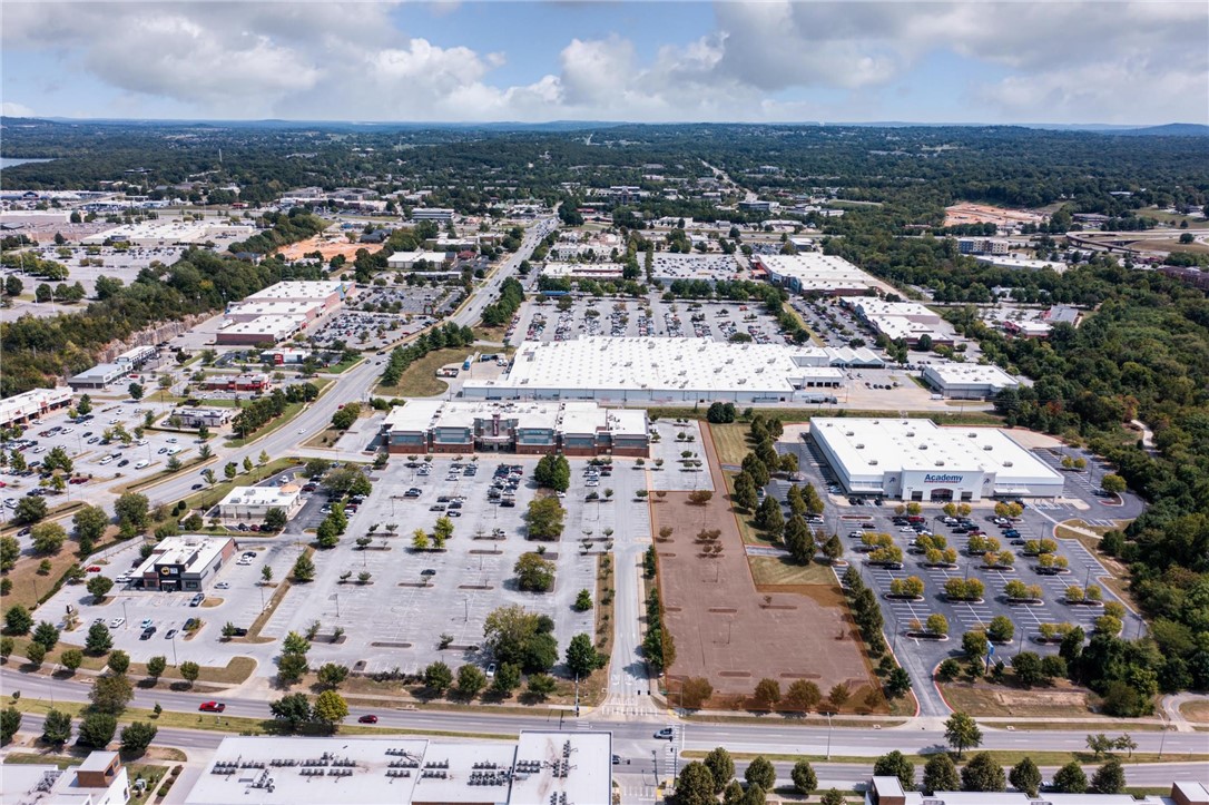 Cmn Bus Park Ii Ph I - Commercial Sale