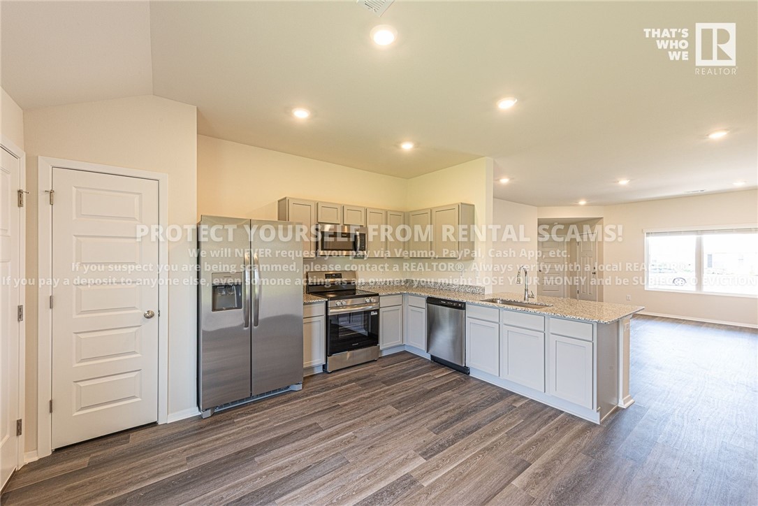 Walnut Hill Sub Ph Iv Pea Ridge - Residential Lease
