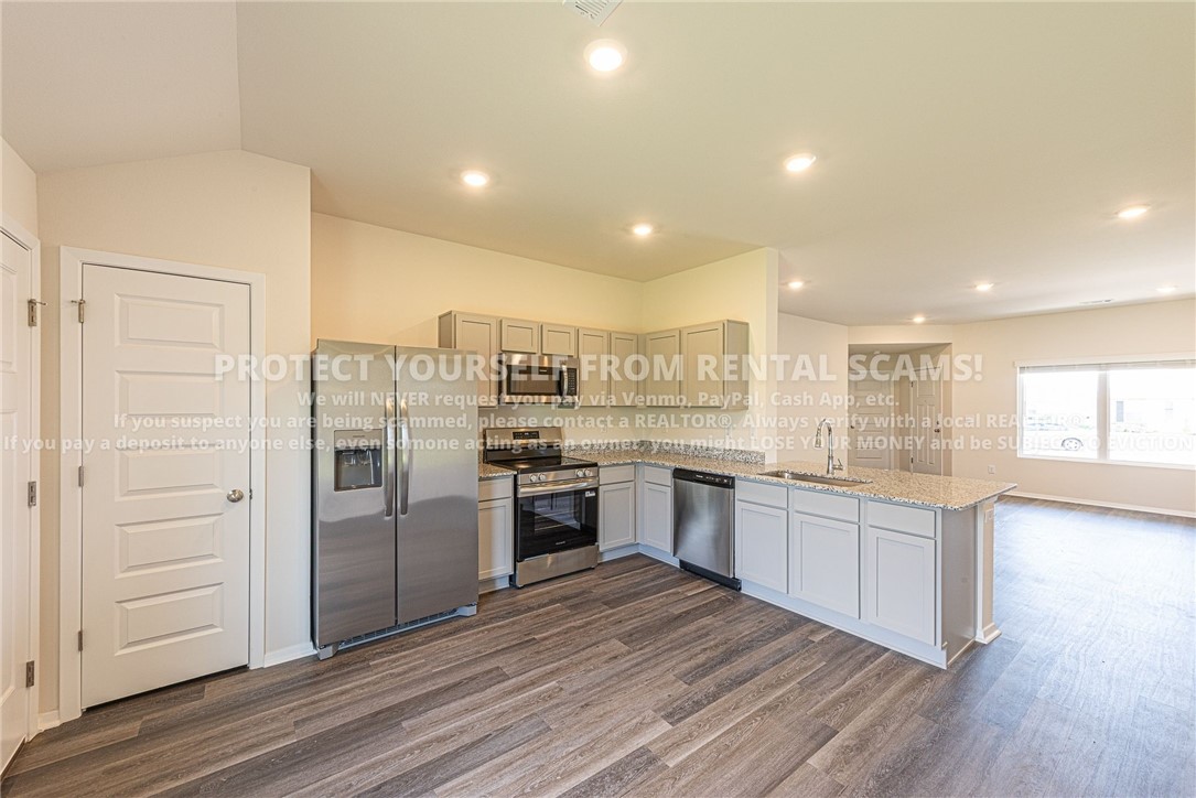 Walnut Hill Sub Ph Iv Pea Ridge - Residential Lease