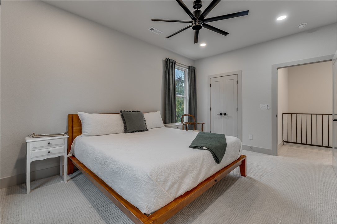 3-16-30 FAYETTEVILLE OUTLOTS - Residential