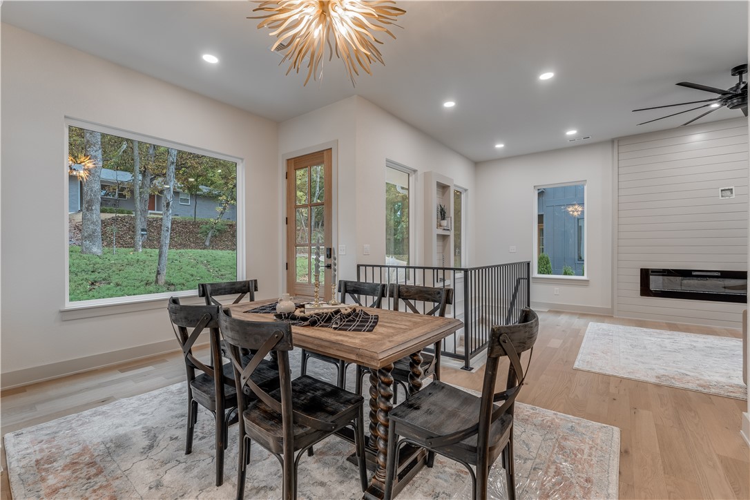 3-16-30 FAYETTEVILLE OUTLOTS - Residential