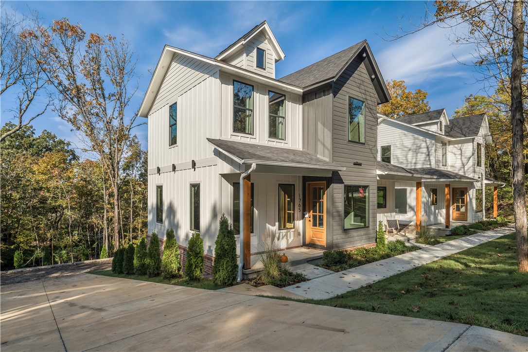 3-16-30 FAYETTEVILLE OUTLOTS - Residential