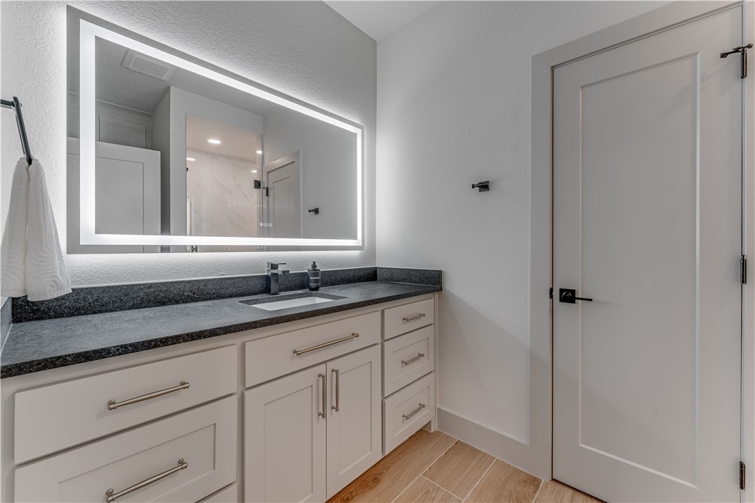 3-16-30 FAYETTEVILLE OUTLOTS - Residential