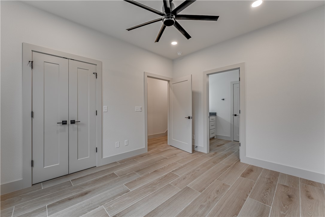 3-16-30 FAYETTEVILLE OUTLOTS - Residential