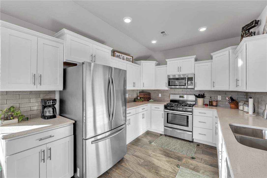 Belle Meade Sub Ph I & Ii - Residential