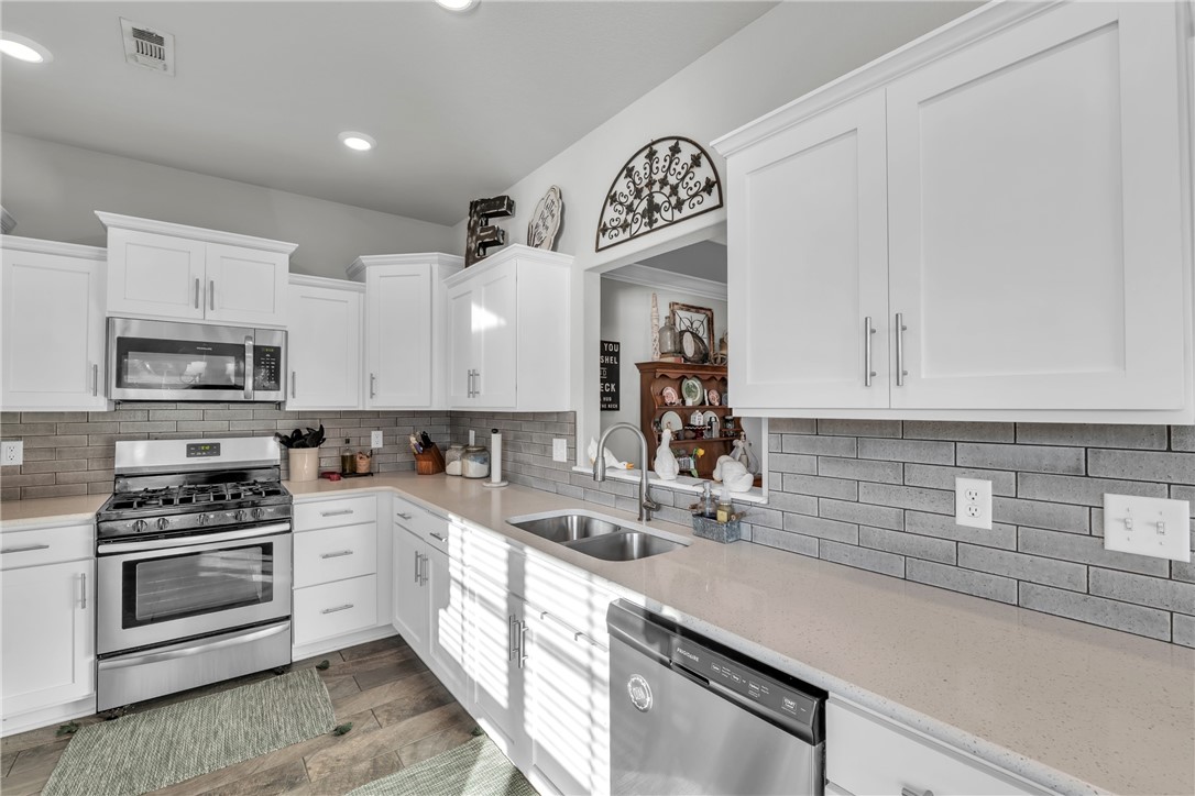 Belle Meade Sub Ph I & Ii - Residential