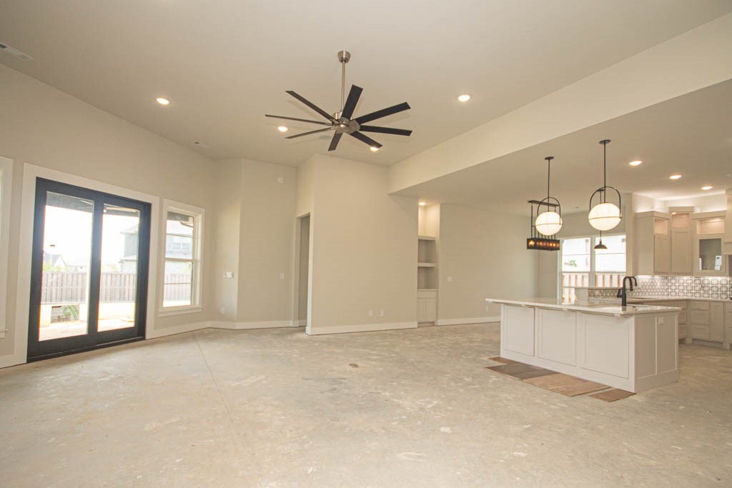 Scissortail - Residential