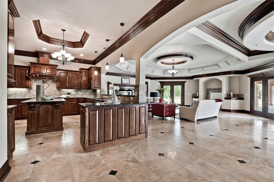 Churchill - Residential