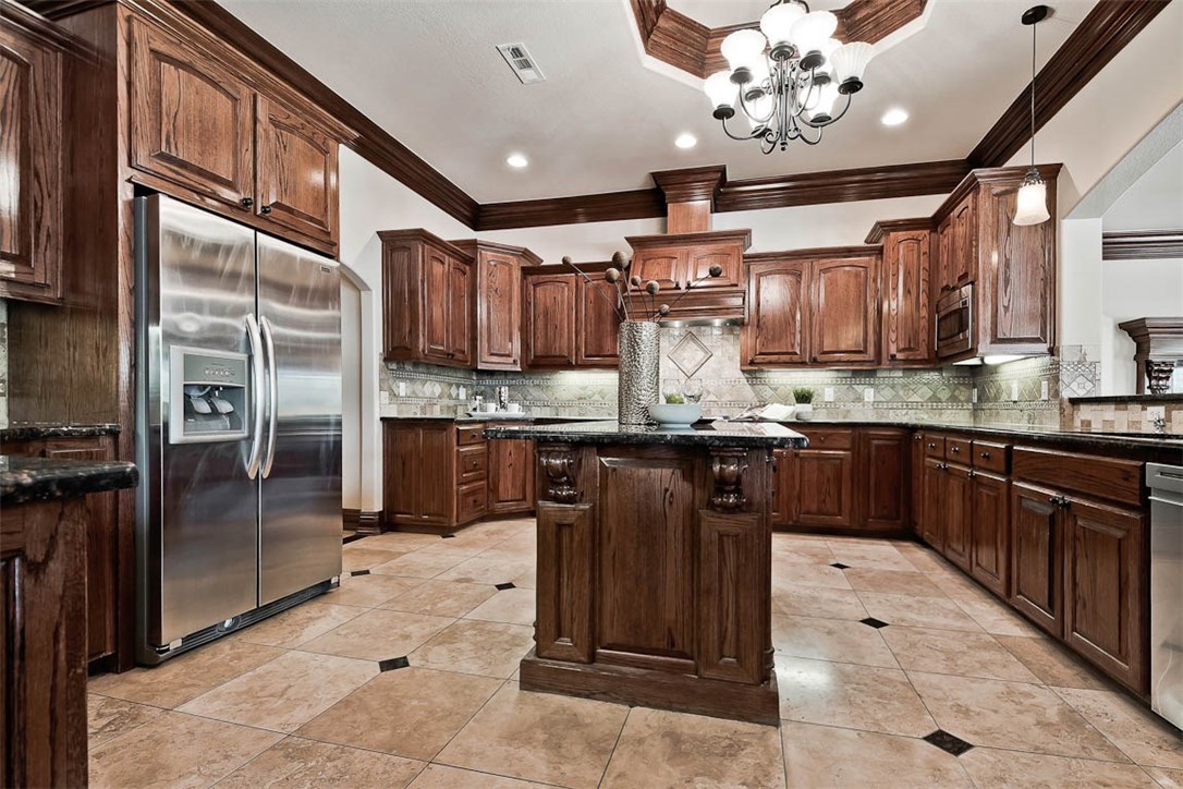 Churchill - Residential