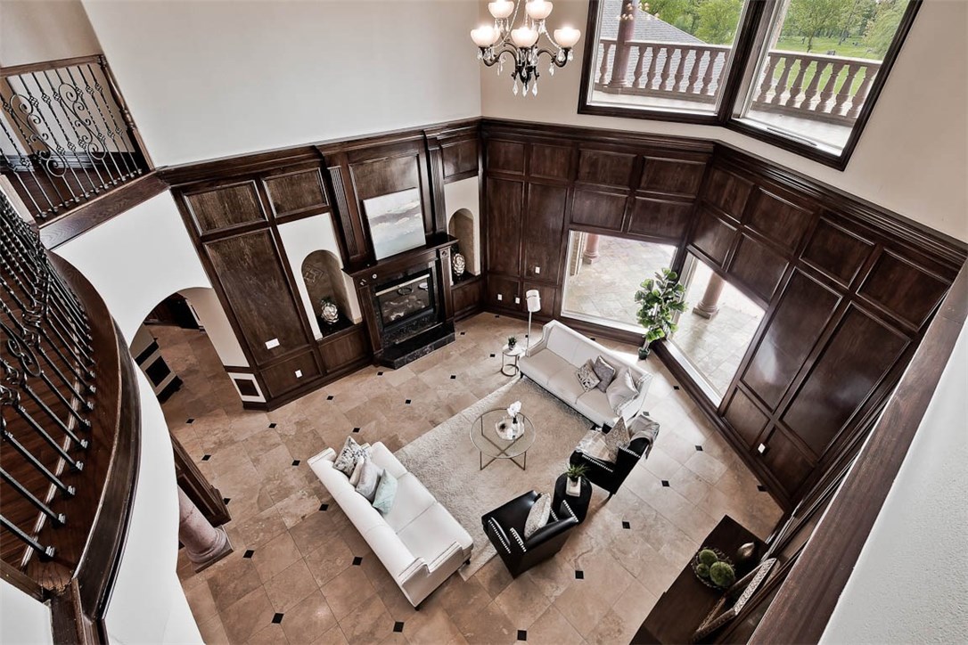 Churchill - Residential