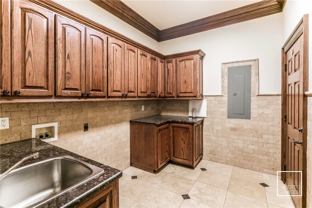 Churchill - Residential