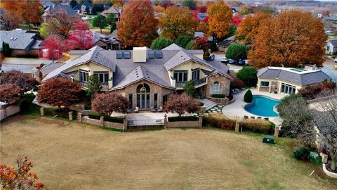 9 S Clubhouse Drive Rogers AR 72758