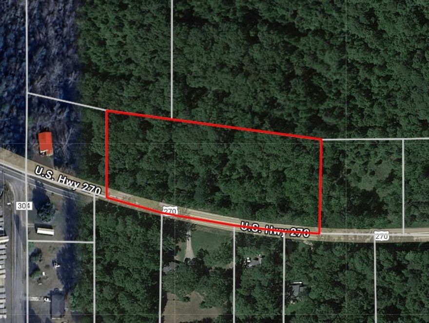 Lots of potential with the 2 acre lot right on Hwy 270. Zoned RES ACG.