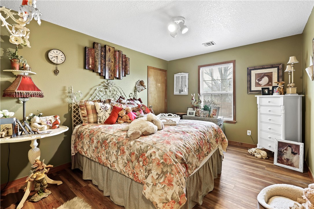 Ravenwood - Residential