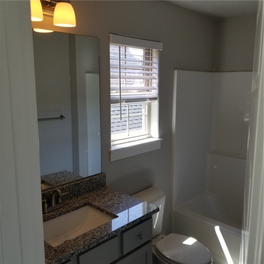 University Acres Sub - Residential Lease