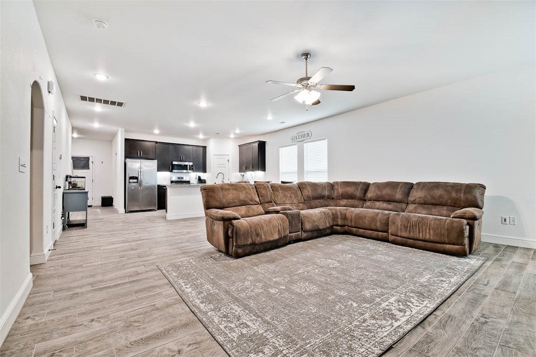 2140 Periwinkle Place