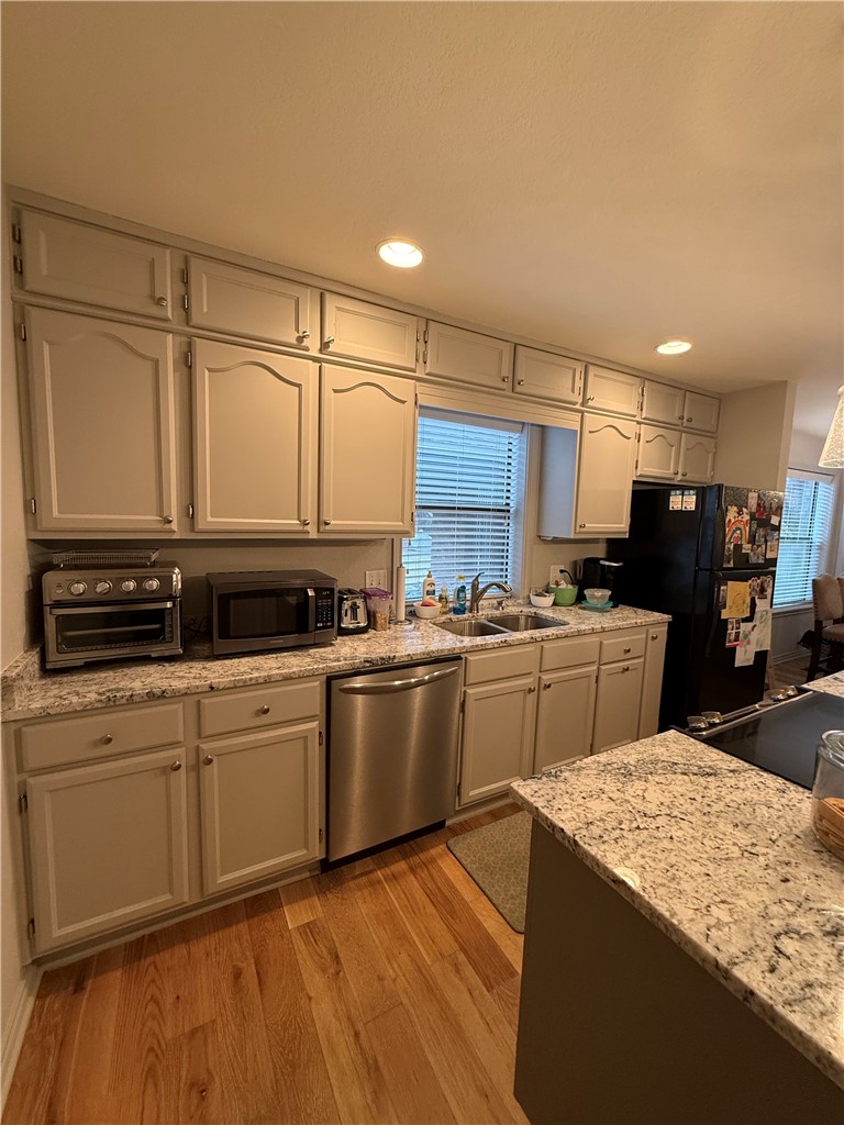 Paradise Valley Condo Ph 1 - Residential