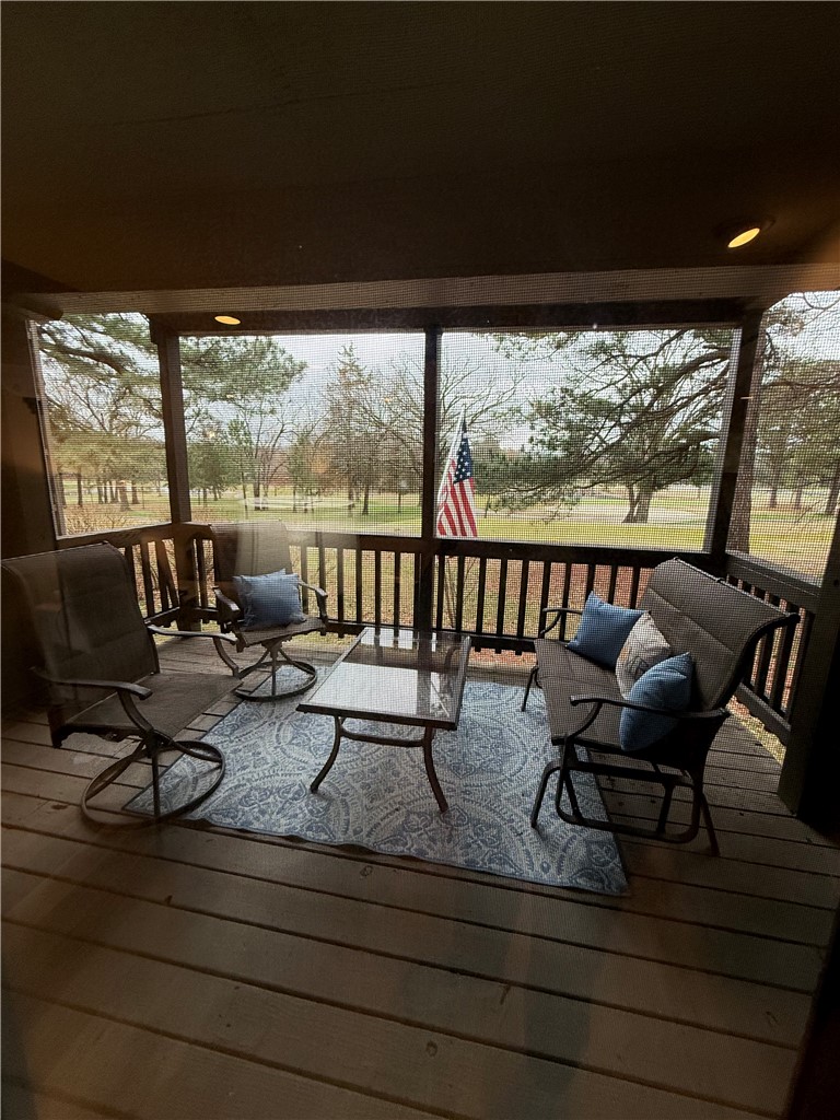 Paradise Valley Condo Ph 1 - Residential