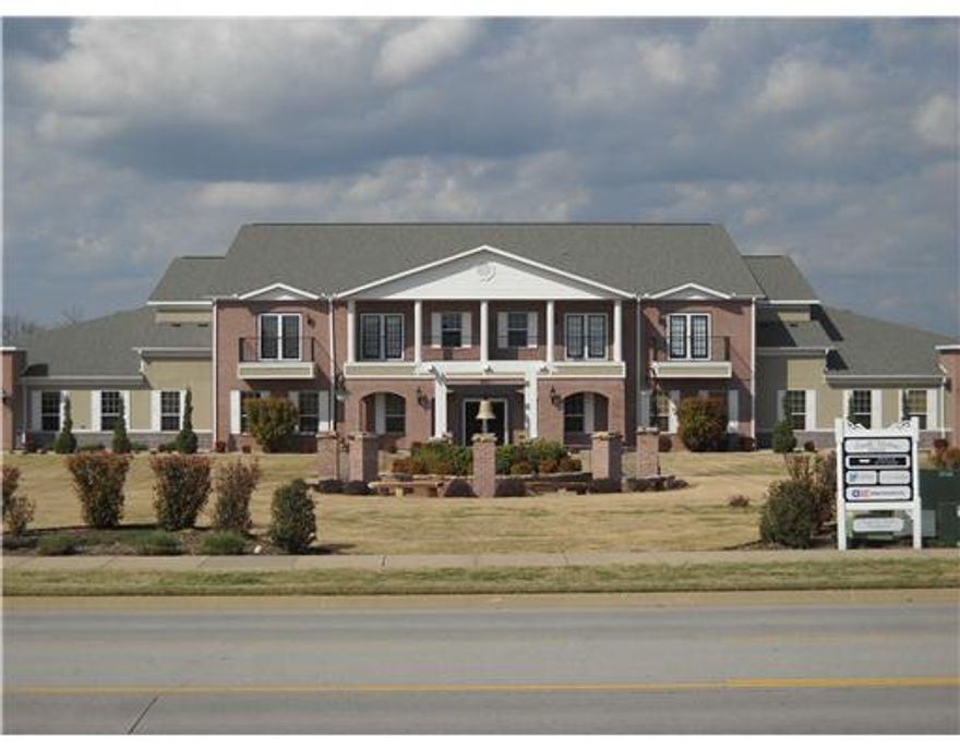 This one has it all--retail/office space on lower floor, condo type apartments on upper floor or use it as a private office. Private elevator to 2nd floor. Fine architectural details finish out this gem. 50K+ furnishings incl.,Located between Walmart HQ & Sam's Club HQ. Call list agent for details. Tenants may use our tennis/basketball court; putting green; BBQ grill & picnic area; gazebo; walking trail; restroom/shower facilities FREE, located at South Walton Park.