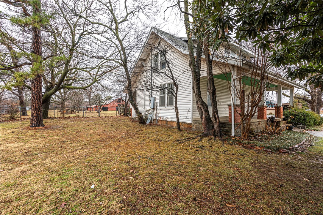 Springdale Outlots - Land