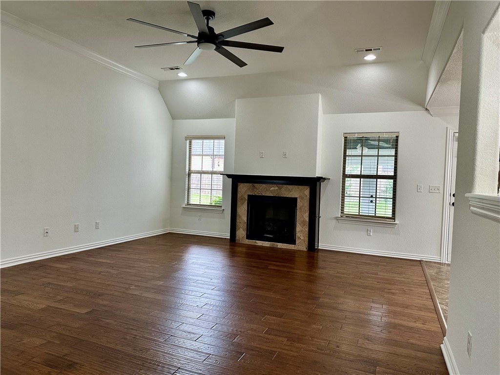 CORNERSTONE RIDGE PH I-BENTONVILLE - Residential Lease