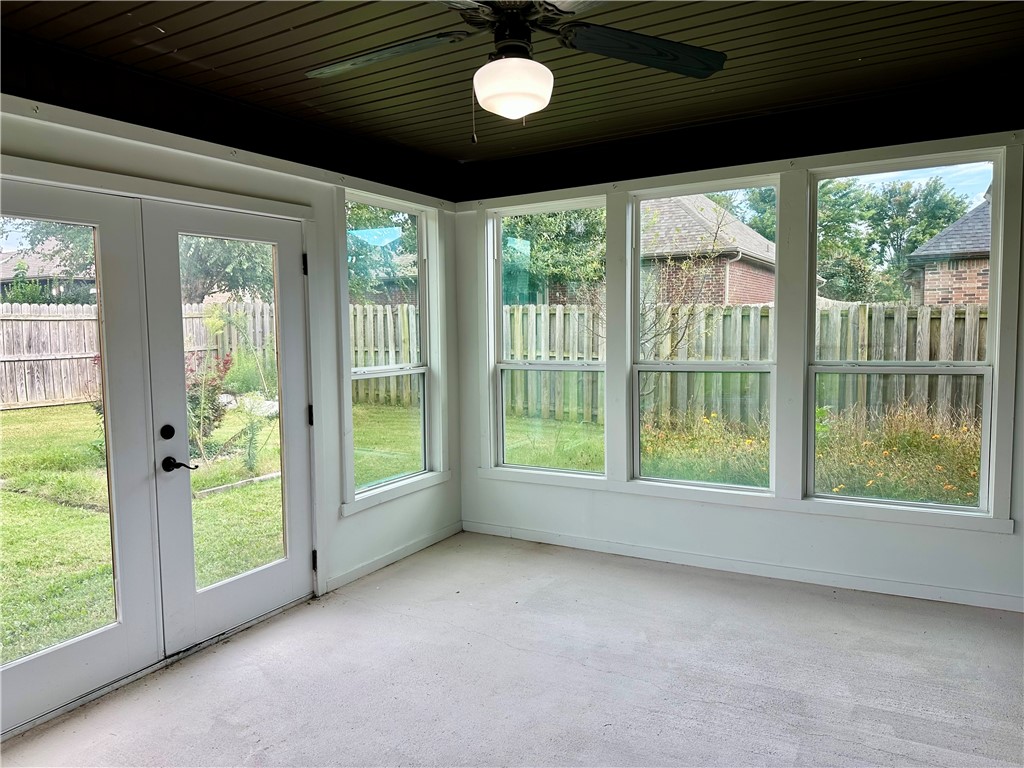 CORNERSTONE RIDGE PH I-BENTONVILLE - Residential Lease