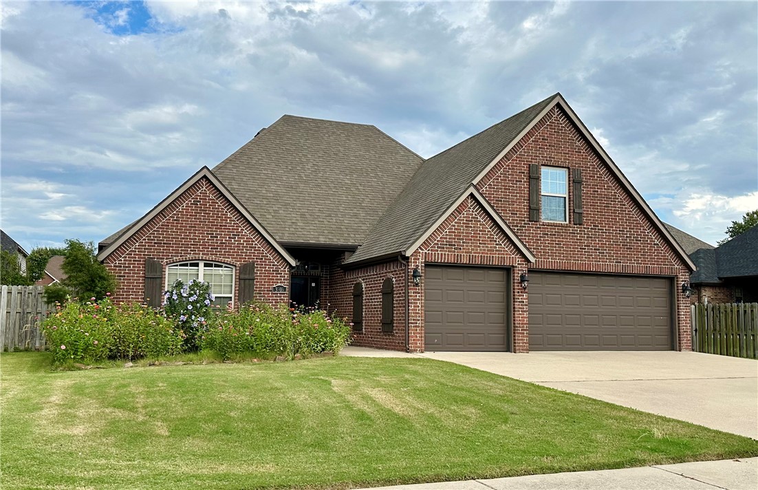CORNERSTONE RIDGE PH I-BENTONVILLE - Residential Lease