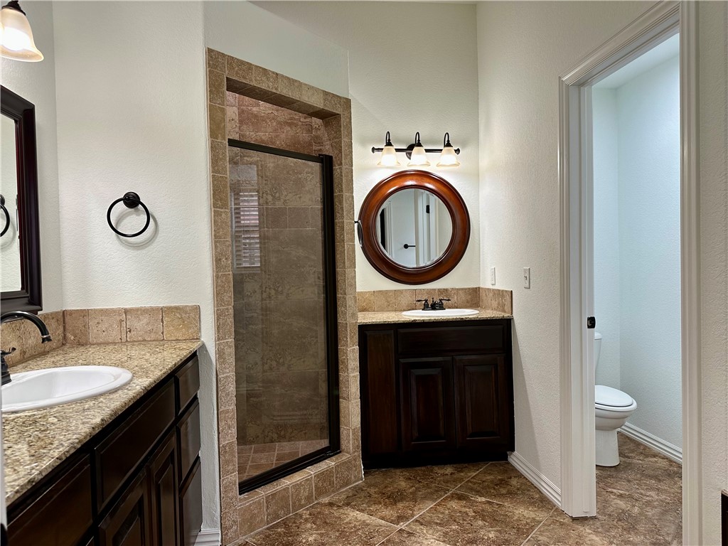 CORNERSTONE RIDGE PH I-BENTONVILLE - Residential Lease