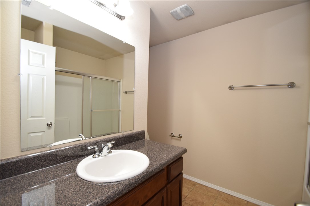 Dixieland Crossing Ph 2 Rogers - Residential Lease