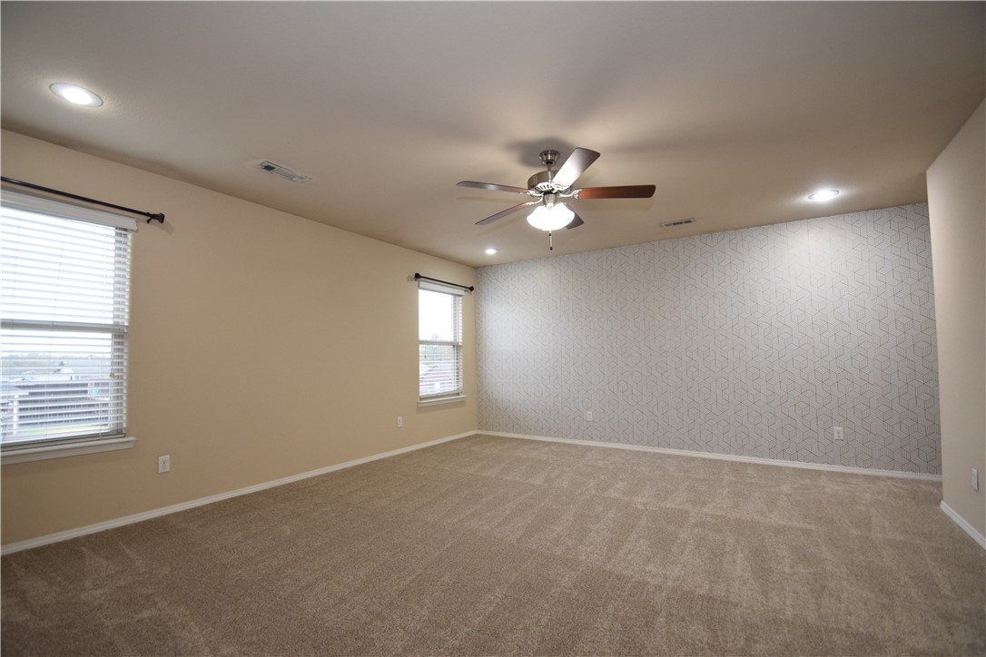 Dixieland Crossing Ph 2 Rogers - Residential Lease