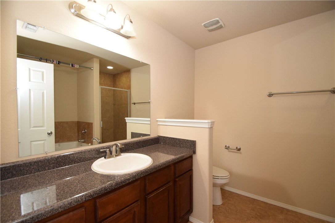 Dixieland Crossing Ph 2 Rogers - Residential Lease