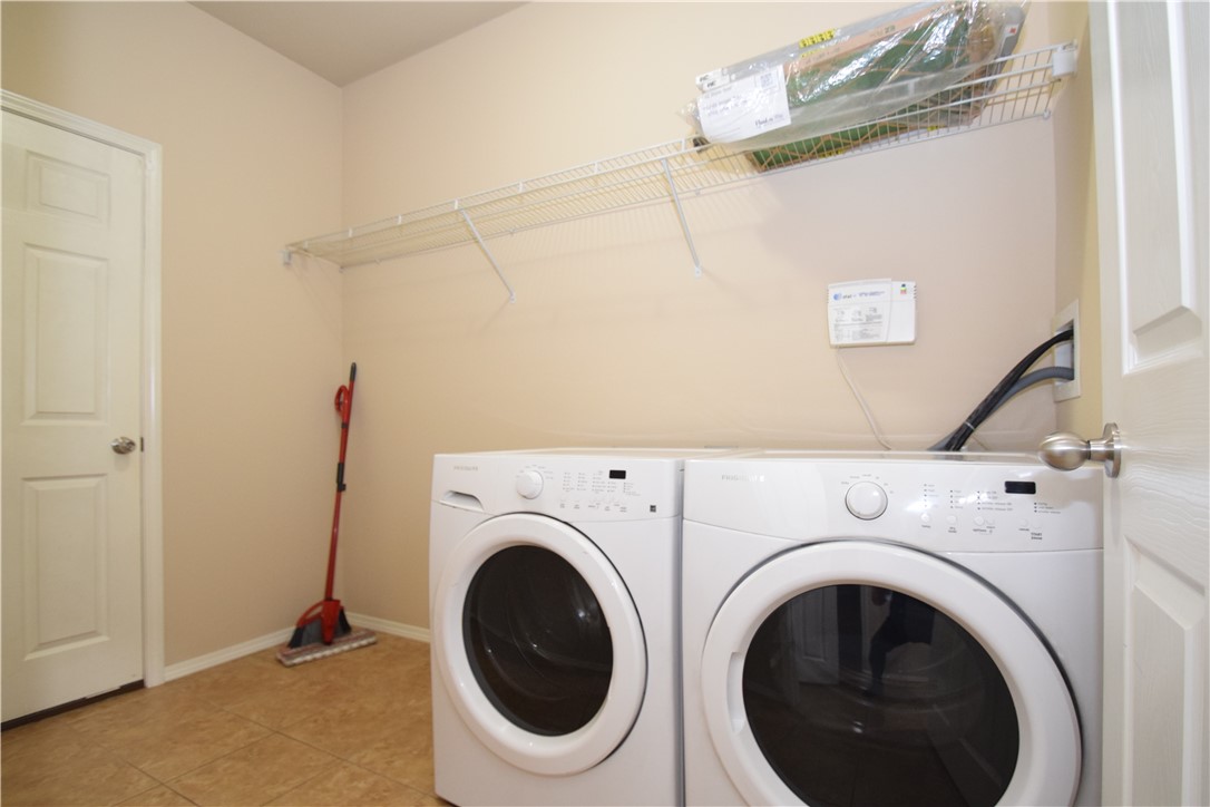 Dixieland Crossing Ph 2 Rogers - Residential Lease