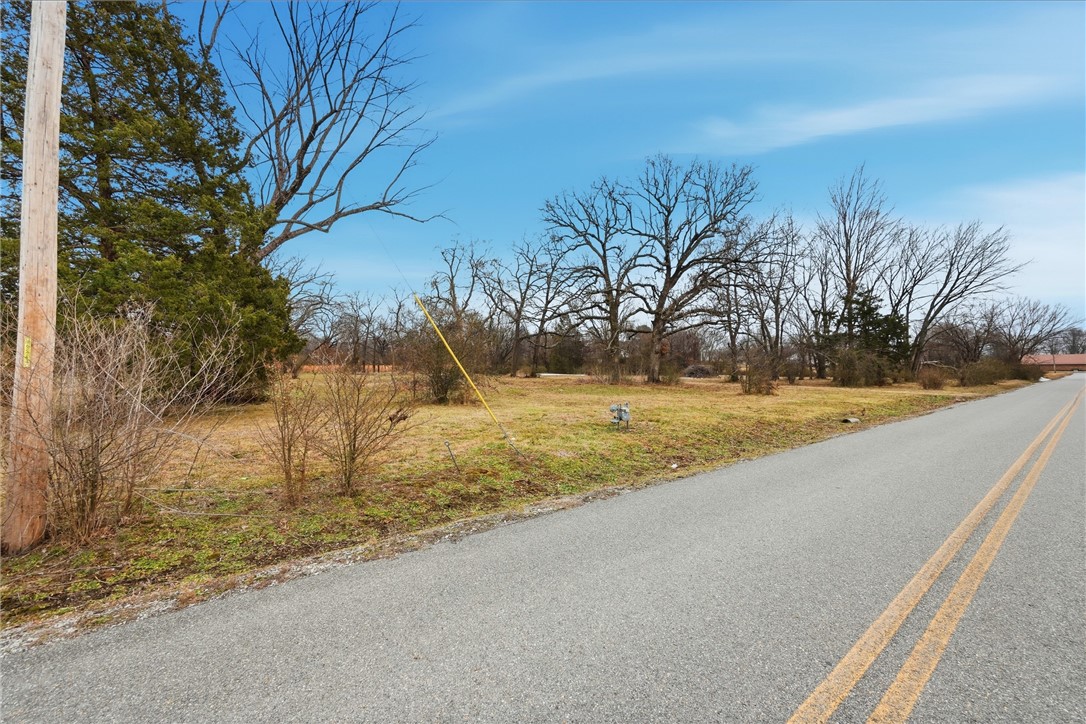 Tuttles Add Gentry - Land