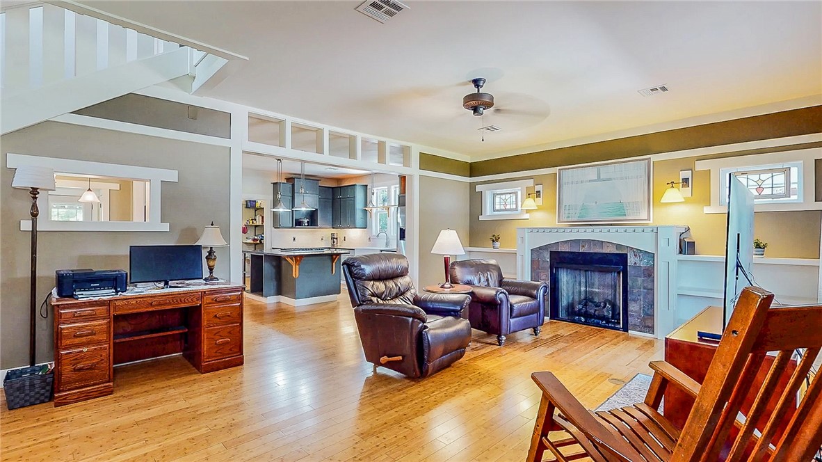 Robert C Bailey Sub Siloam Spgs - Residential