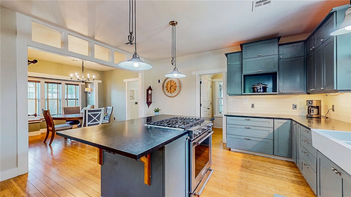 Robert C Bailey Sub Siloam Spgs - Residential