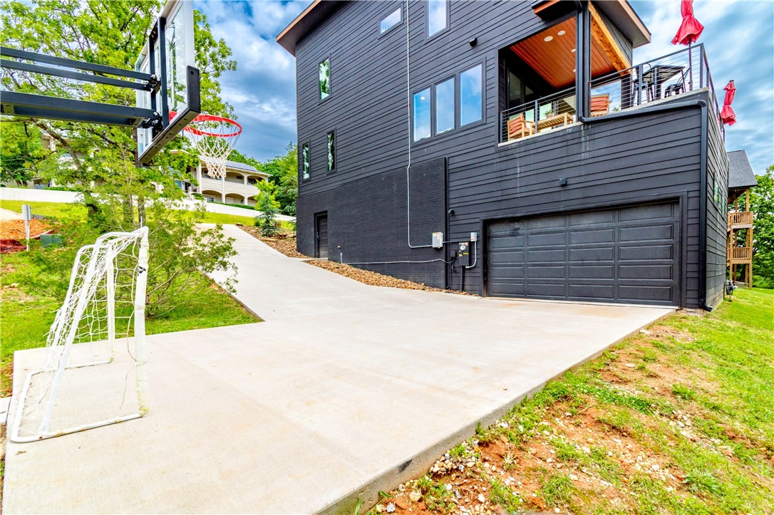 Hyland Park Ph Iv - Residential
