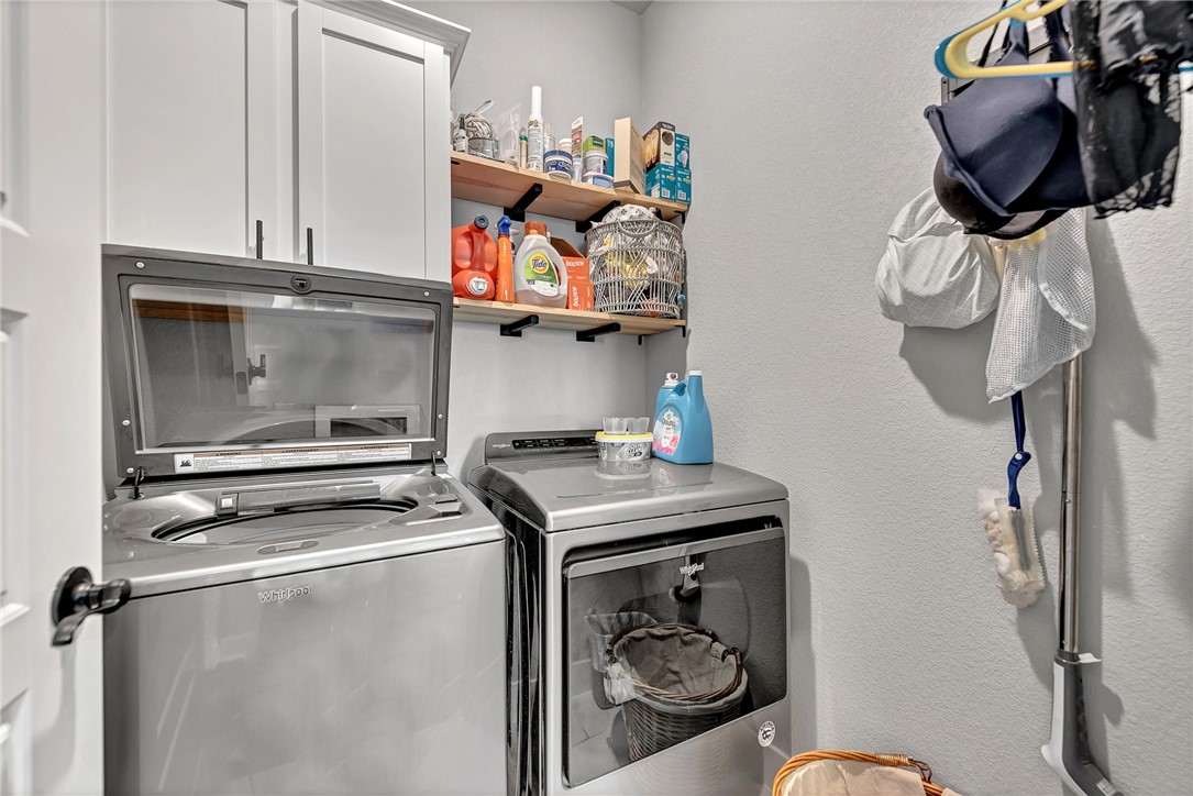 Grove Ph III, The Rogers - Residential