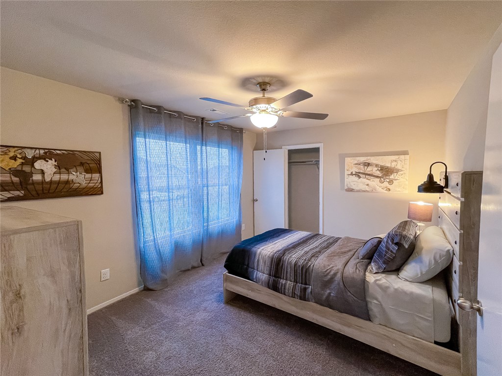 WALNUT HILL SUB PH V-PEA RIDGE - Residential