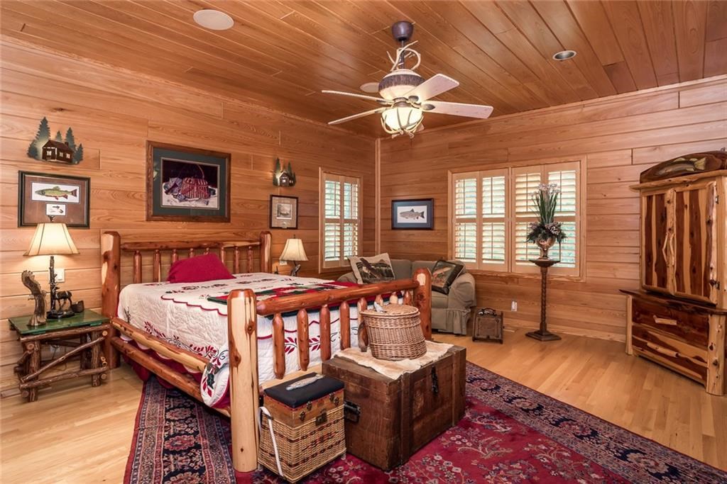 Riverside Acres - Residential