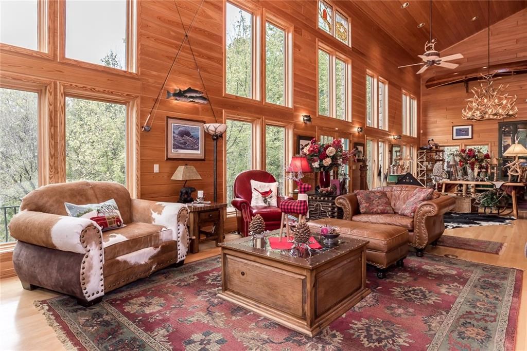 Riverside Acres - Residential