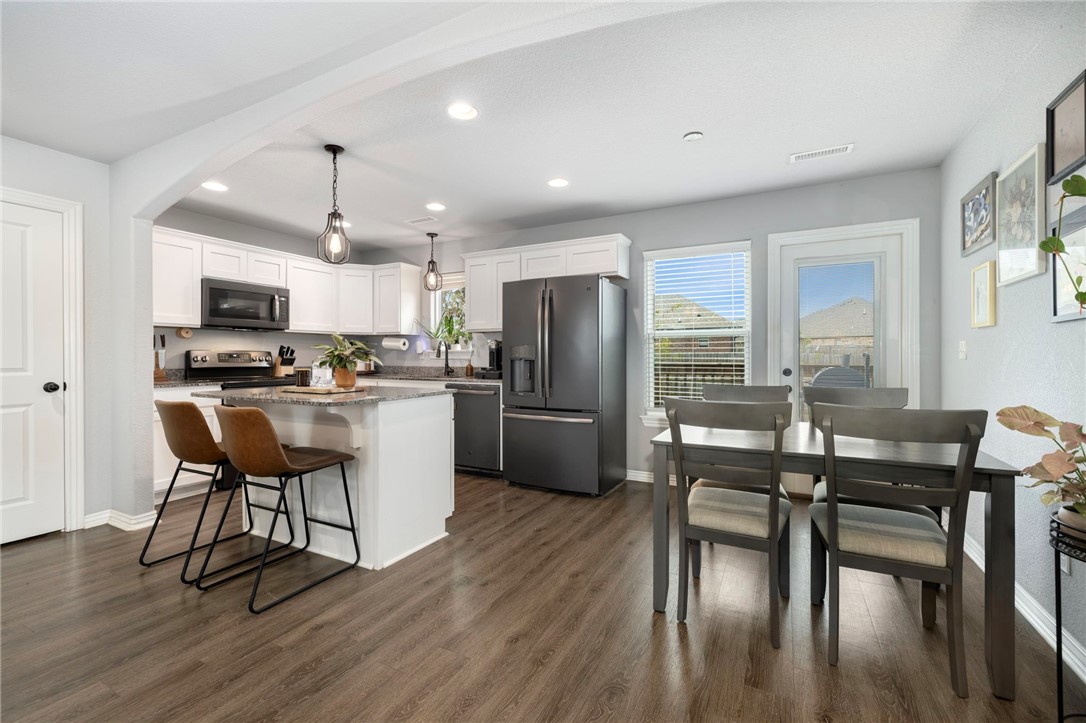 Belle Meade Sub Ph I & Ii - Residential