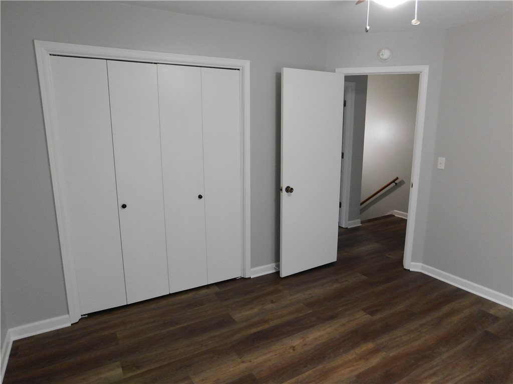 Oak Tree Condos - Residential