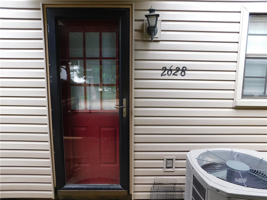 Oak Tree Condos - Residential