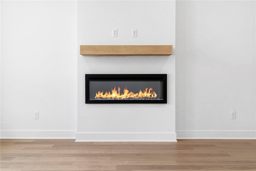 Pine Hollow - Residential