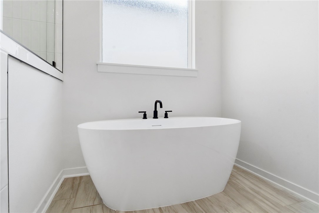 Pine Hollow - Residential